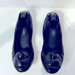 Chanel Camellia ballerina flats